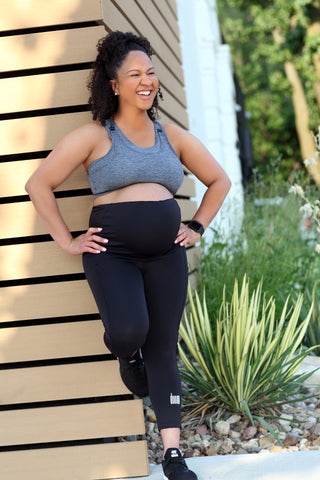 Black adjustable cropped maternity activewear leggings